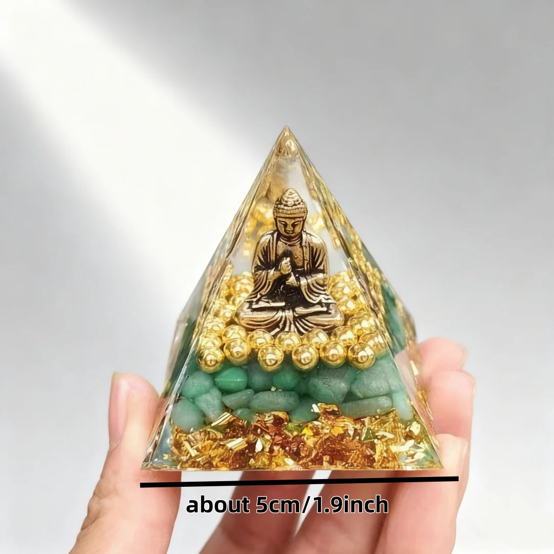 Estatua de Buda en Pirámide de Cristal Zenya® – Adorno de Amor y Energía Positiva