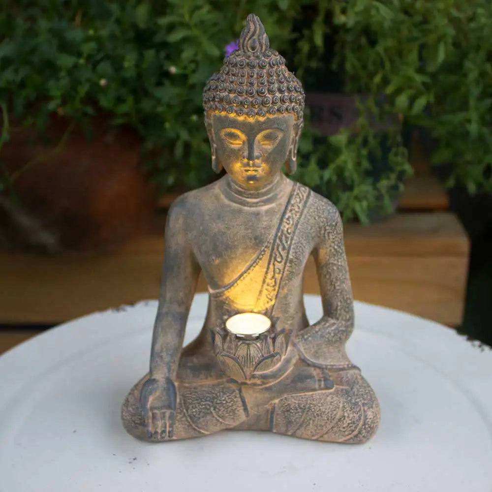 Estatua de Buda con luz Solar, decoración del jardín del hogar, figuritas de Buda sentado y meditando para adornos de césped y Patio al aire libre